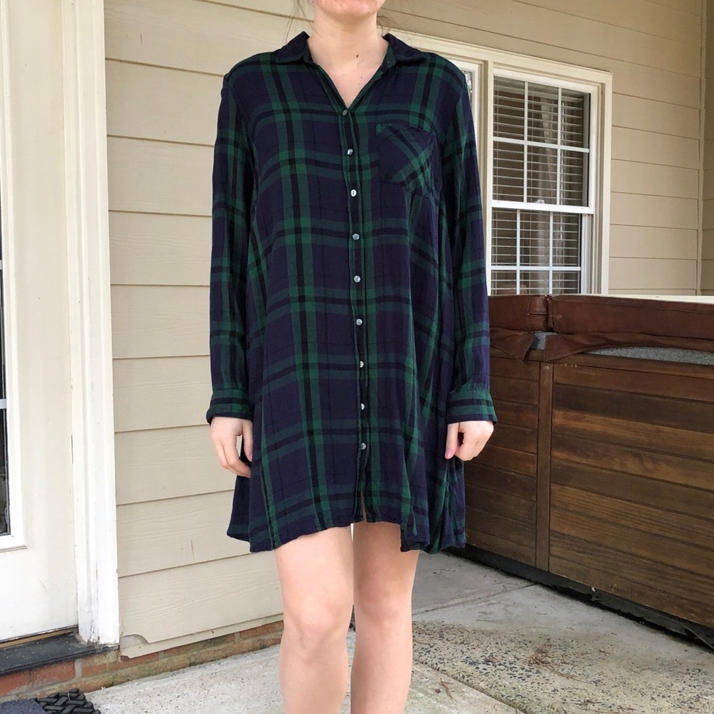 Old Navy plaid swing dress